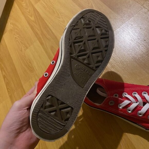 Red low-rise converse size 6.5 - Picture 6 of 7